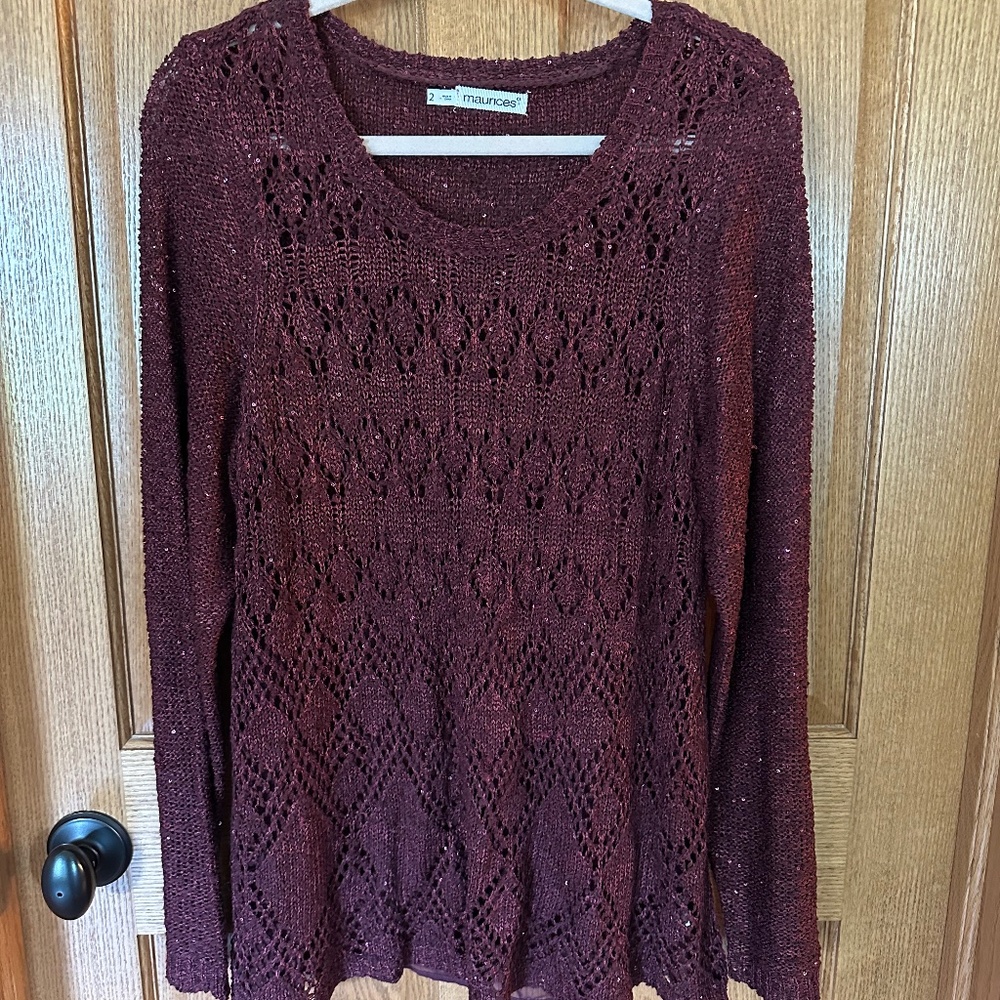 Maurices Burgundy/Glitter Long Sleeve Crew Neck Sweater.  Size 2 Plus.